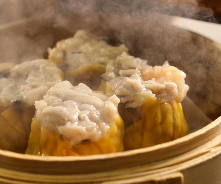 dim sum in bambo basket