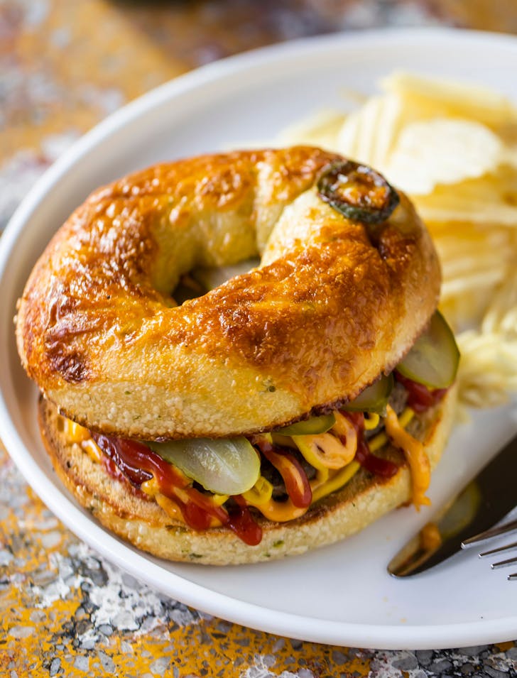 bagel burger