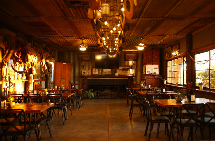 interior of packsaddle roadhouse