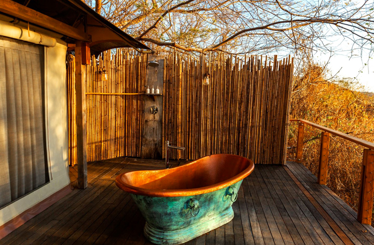 outdoor bath at costa rica's new eco resort
