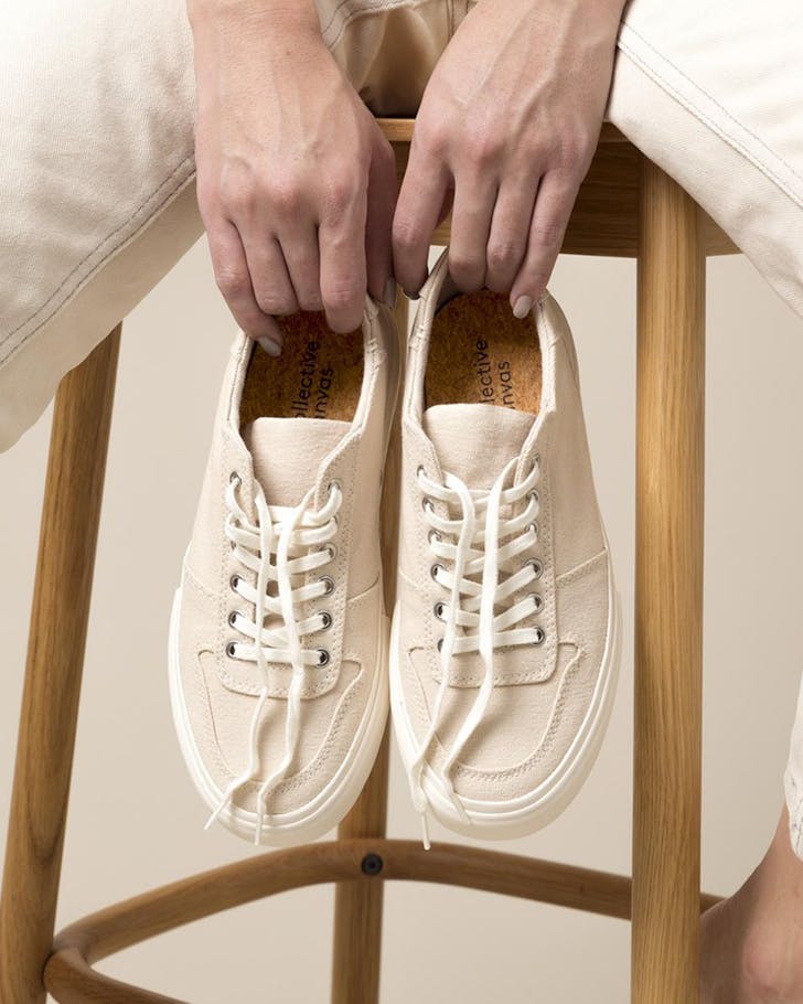Collective Canvas Bal Sneaker