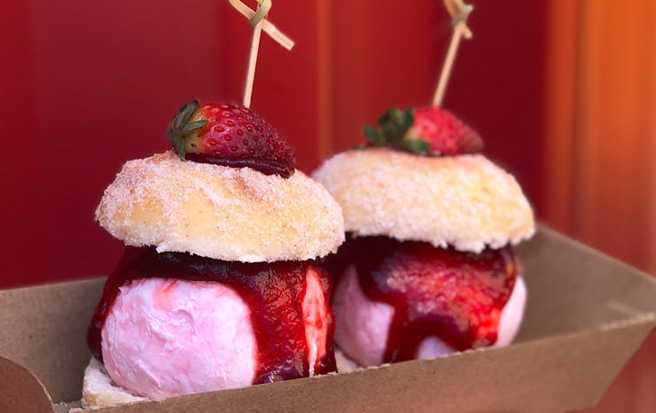 strawberry festival nightquarter