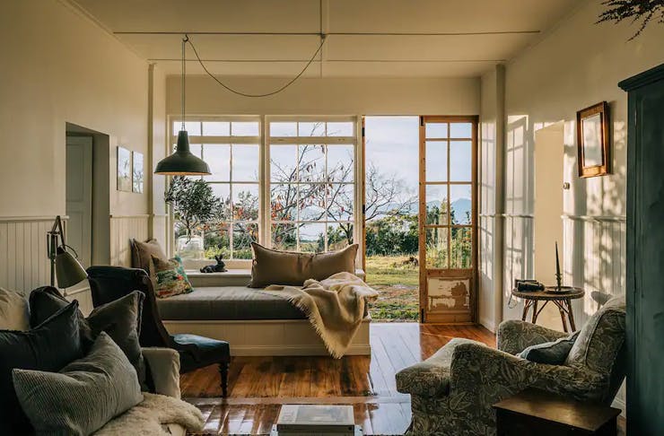 Lake Houses In Tasmania