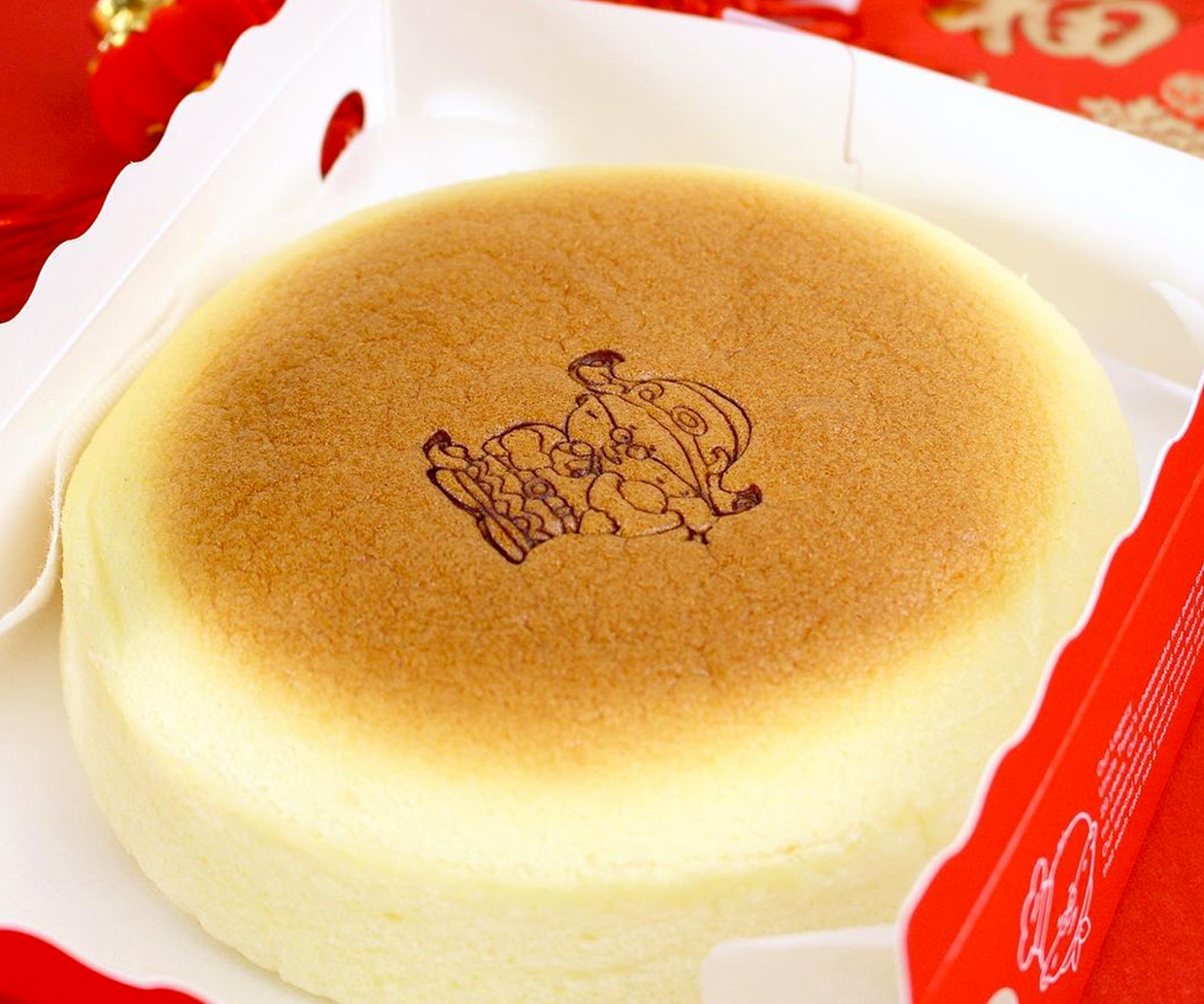 japanese cheesecake in box